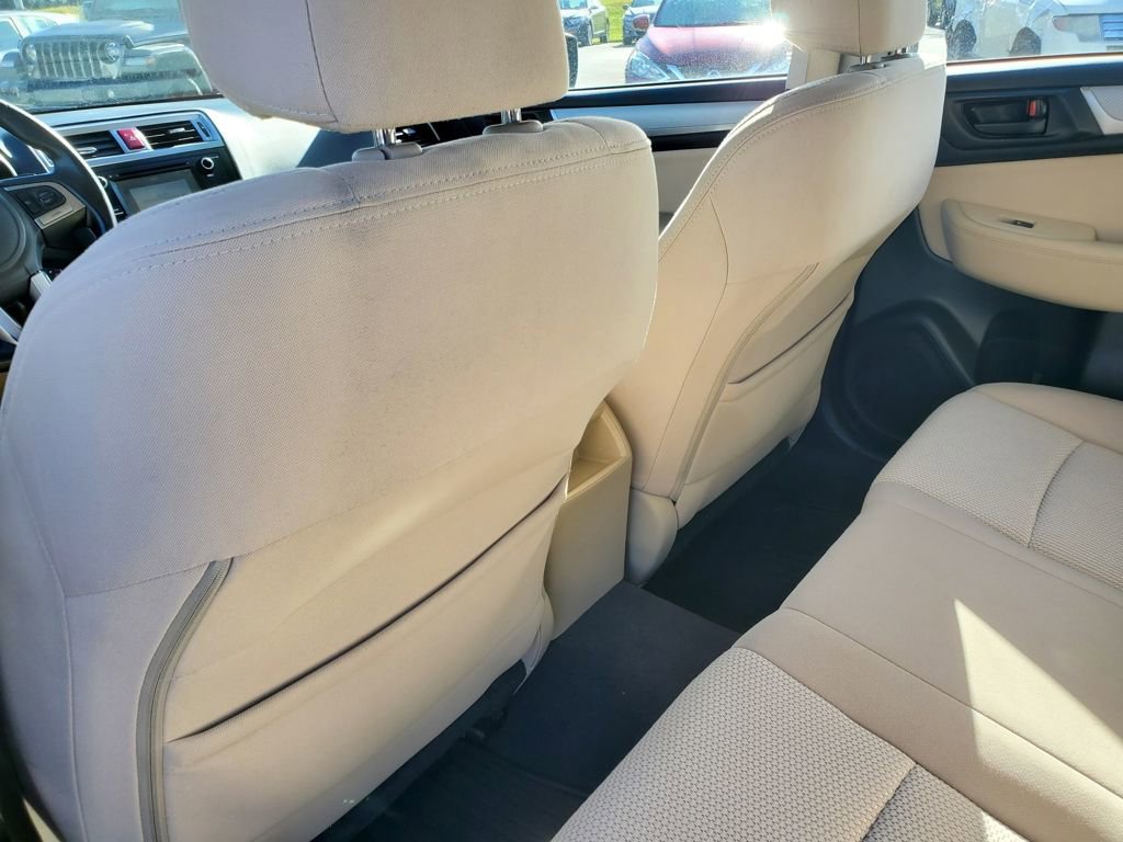 Used 2017 Subaru Outback 2.5i image 10