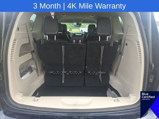 Used 2023 Chrysler Pacifica Touring-L FWD image 12