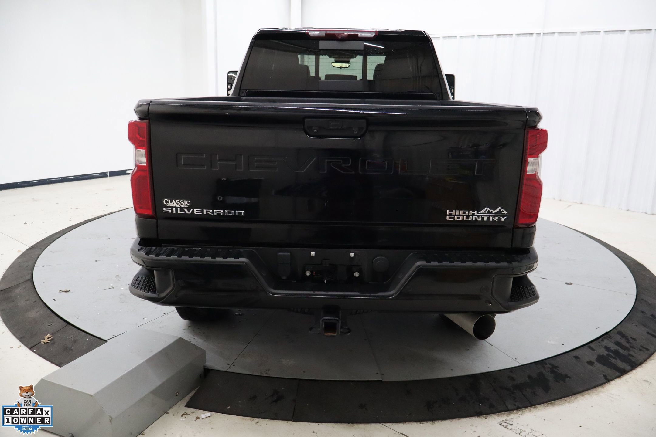 Used 2024 Chevrolet Silverado 2500 High Country w/ High Country Premium Package image 5