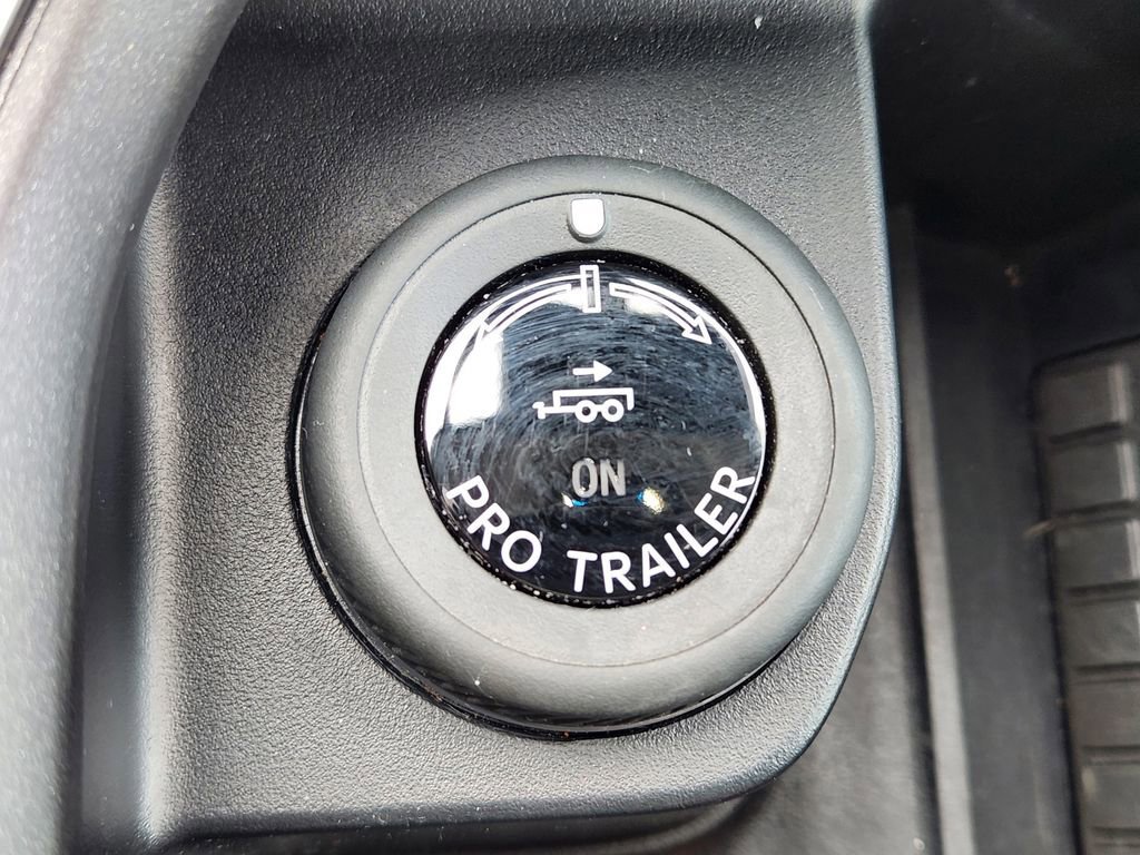 Certified 2025 Ford Expedition Max Platinum image 29