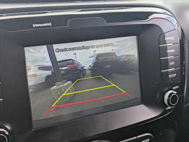 Used 2018 Kia Soul ! FWD image 13
