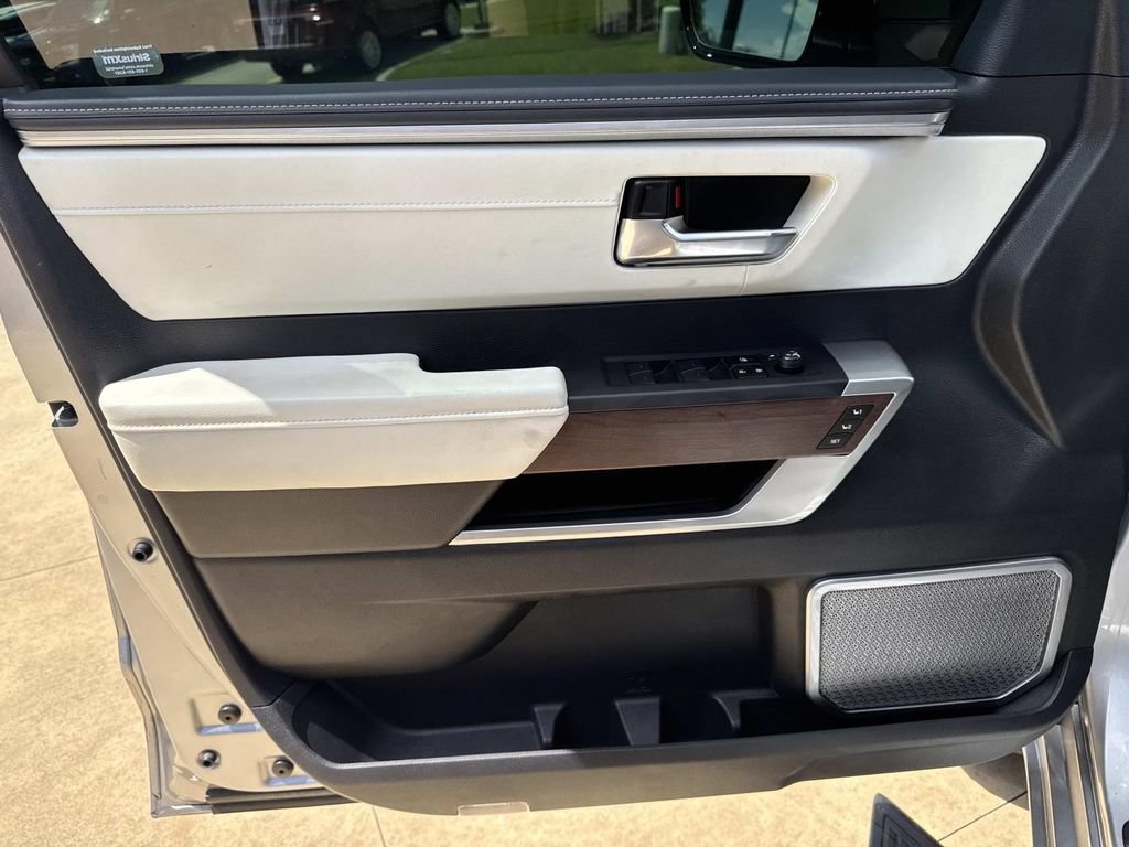 Used 2023 Toyota Tundra Capstone AWD/4WD image 21