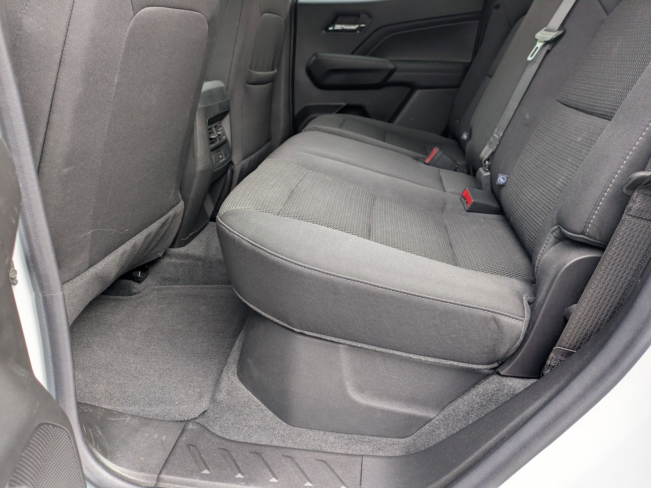 Used 2023 Chevrolet Colorado LT image 26