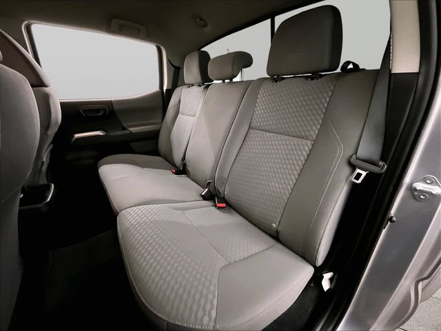 Used 2021 Toyota Tacoma SR5 AWD/4WD image 25