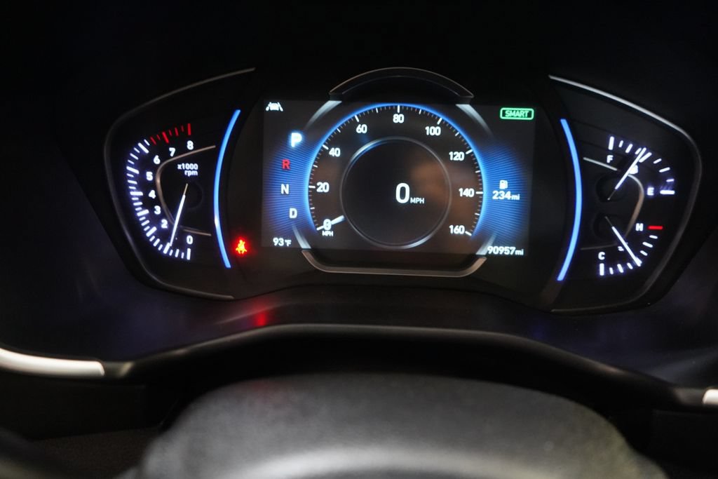 Used 2019 Hyundai Santa Fe SEL FWD image 35