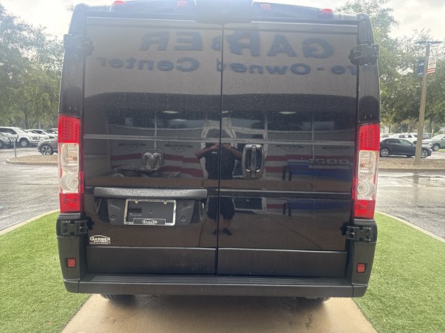 Used 2023 RAM ProMaster 1500 w/ Black Appearance Package FWD image 4