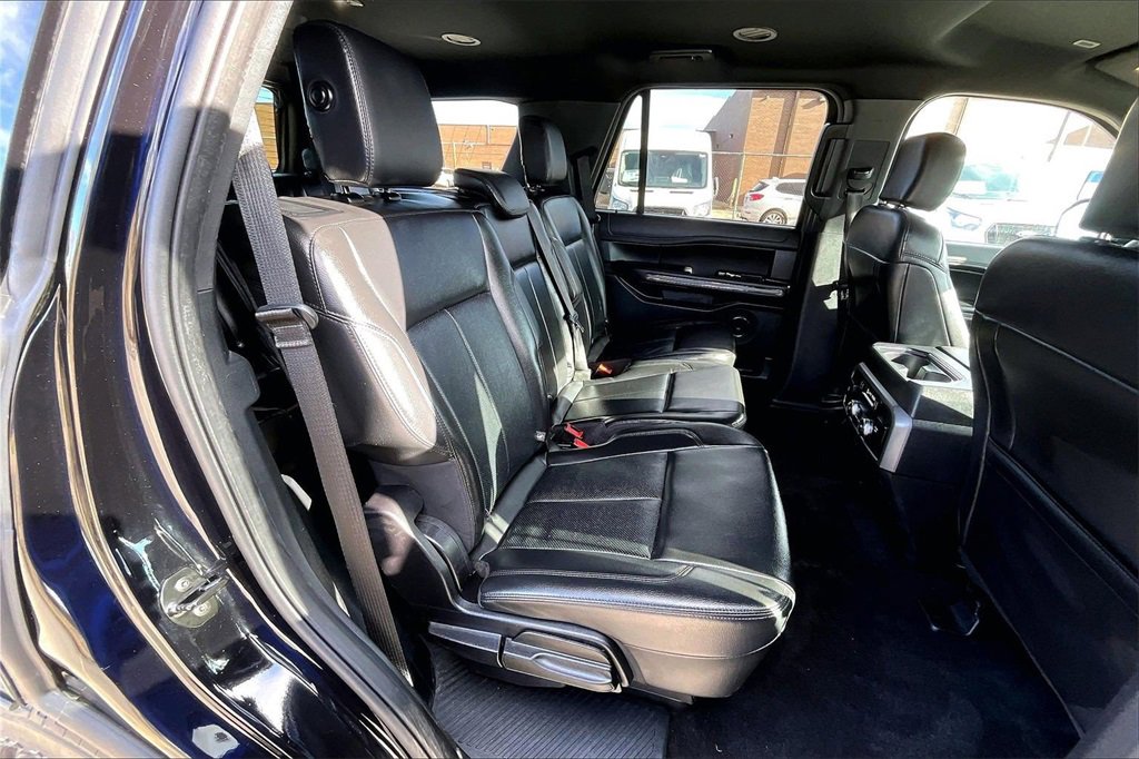Certified 2020 Ford Expedition XLT w/ Equipment Group 202A image 25