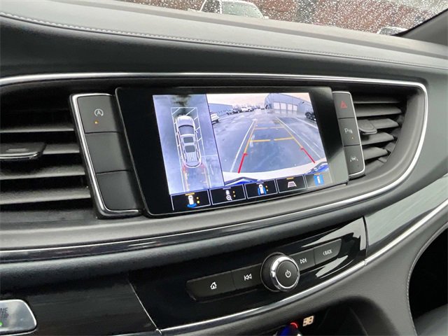 Used 2024 Buick Enclave Premium image 37