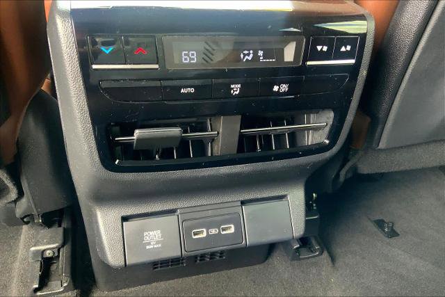 Used 2022 Acura MDX SH-AWD w/ Technology Package image 37