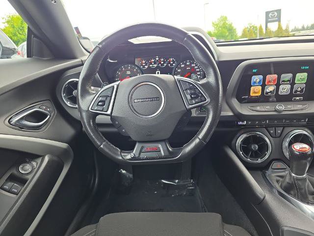 Used 2018 Chevrolet Camaro SS RWD image 8