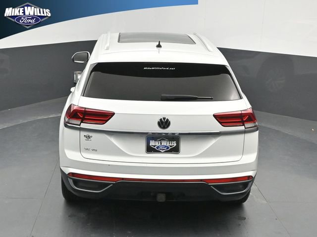 Used 2023 Volkswagen Atlas Cross Sport SE w/ Panoramic Sunroof Package FWD image 14