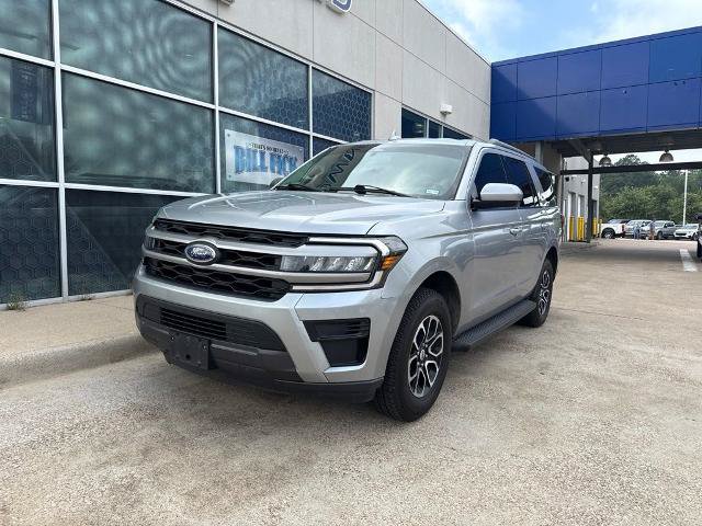 Certified 2024 Ford Expedition XLT RWD image 4