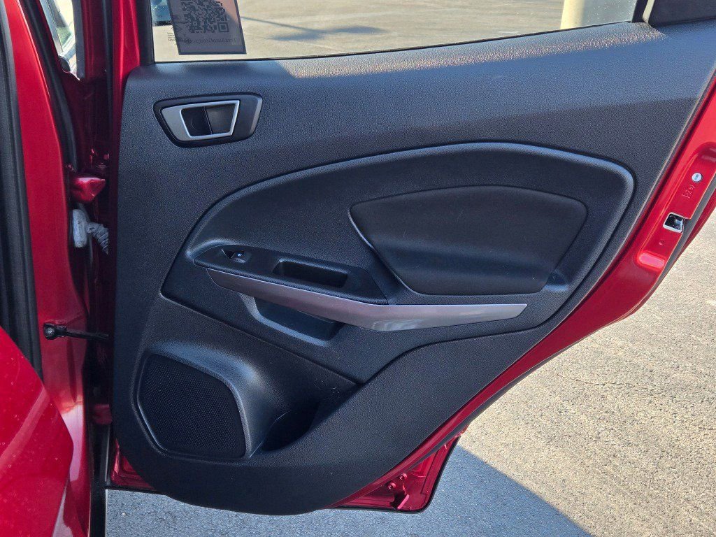 Certified 2021 Ford EcoSport SE image 9