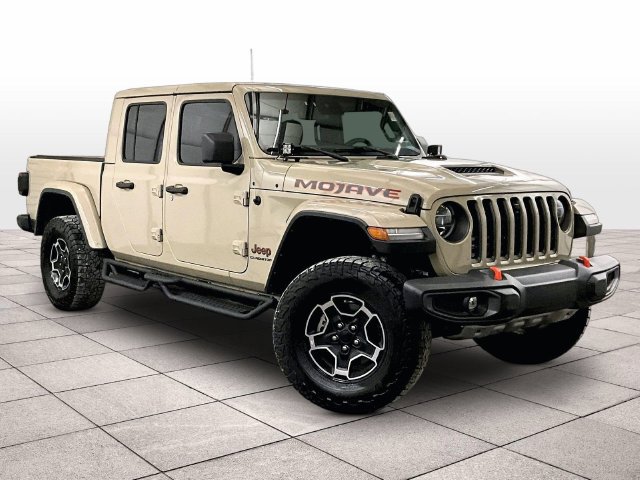Used 2022 Jeep Gladiator Mojave w/ LED Lighting Group AWD/4WD image 2