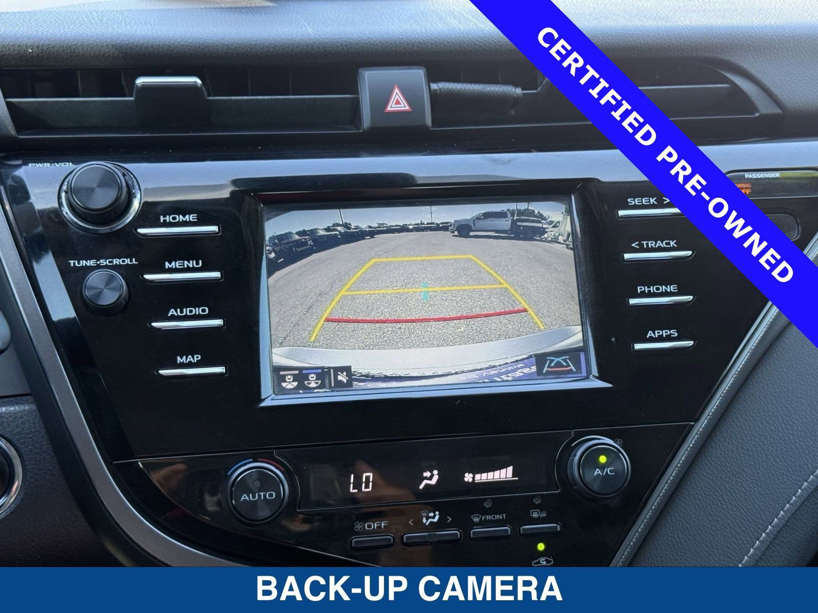 Used 2019 Toyota Camry SE image 28