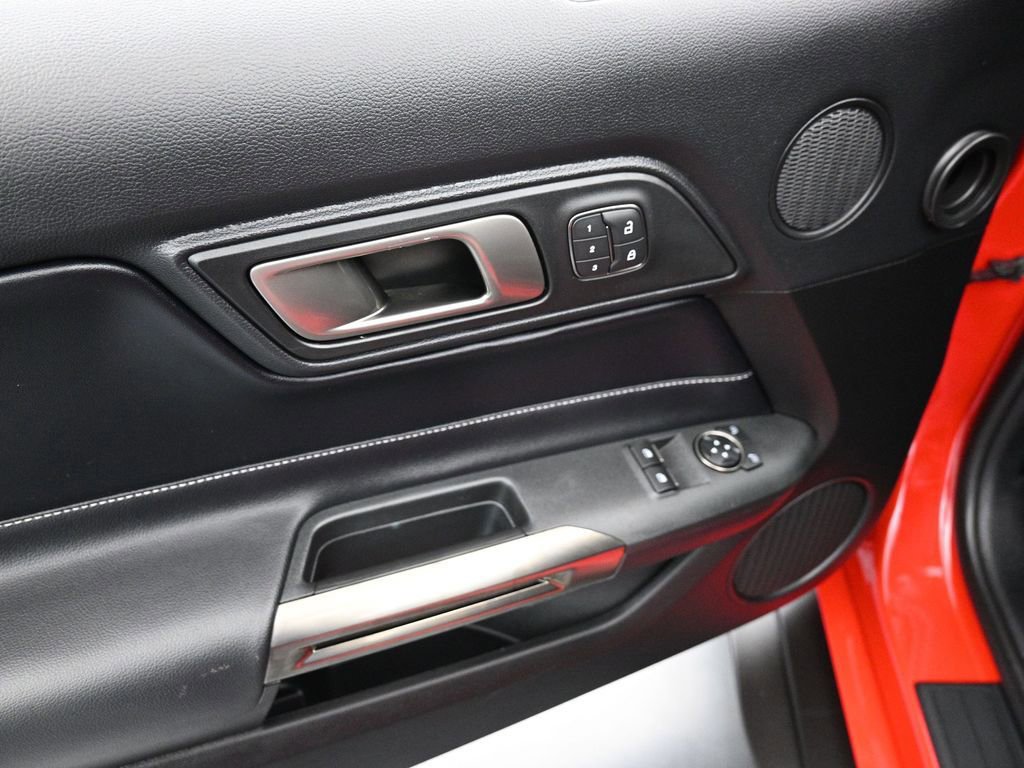 Certified 2021 Ford Mustang Shelby GT500 w/ Technology Package image 38