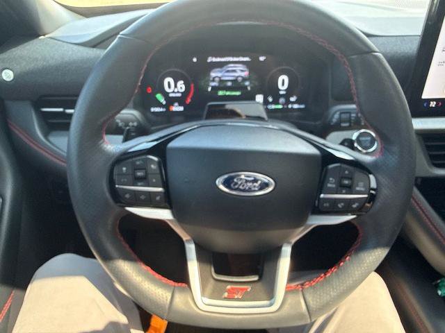 Certified 2025 Ford Explorer ST AWD/4WD image 21