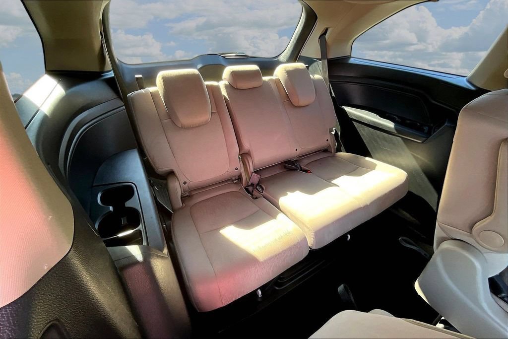 Used 2019 Honda Odyssey EX image 28