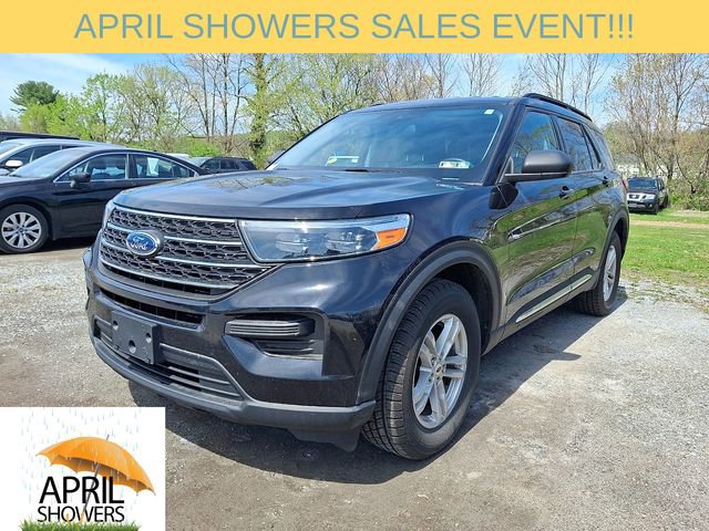 Certified 2023 Ford Explorer XLT image 3