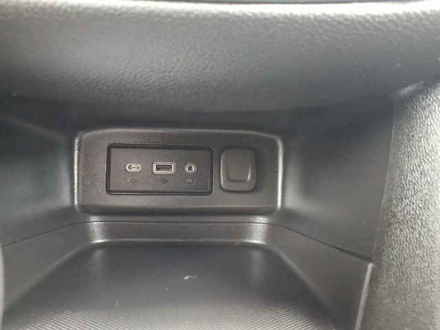 Used 2022 Chevrolet Equinox LT image 19