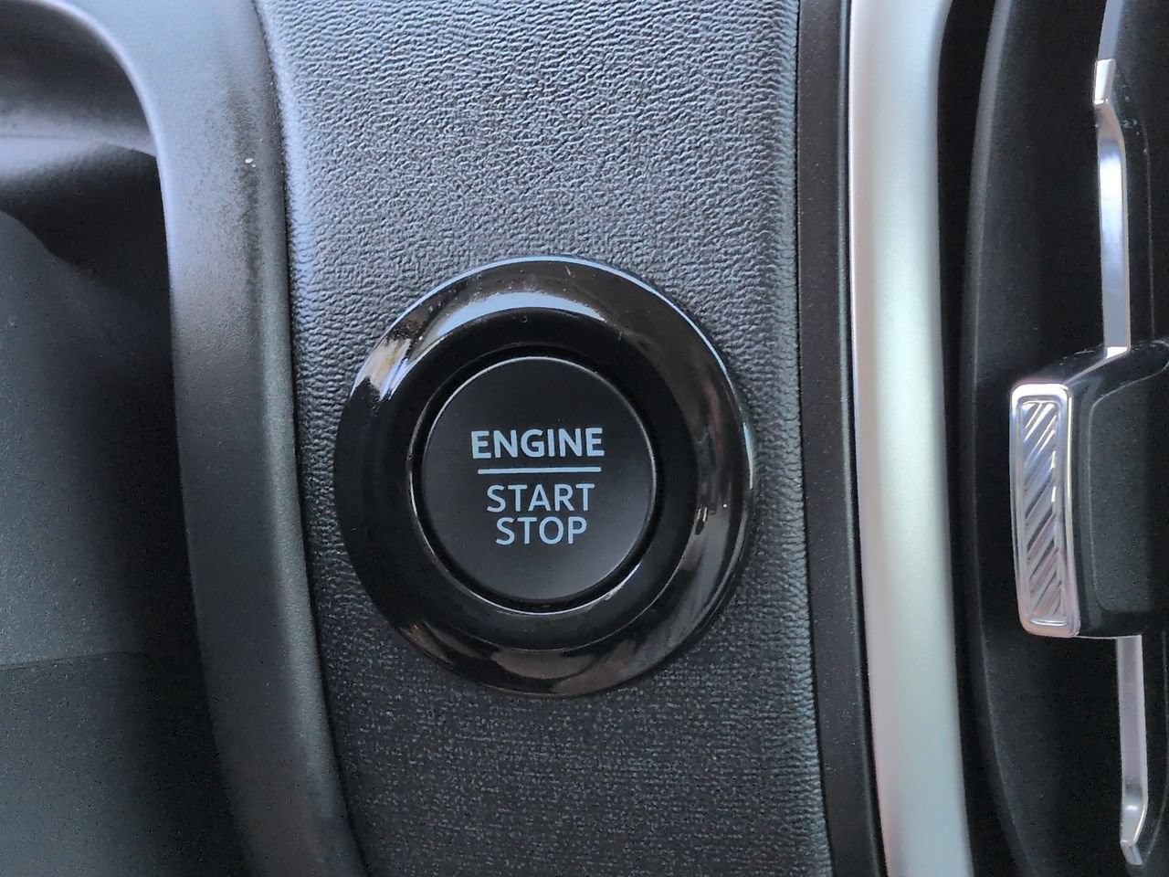 Certified 2025 Ford Expedition Max Active AWD/4WD image 27