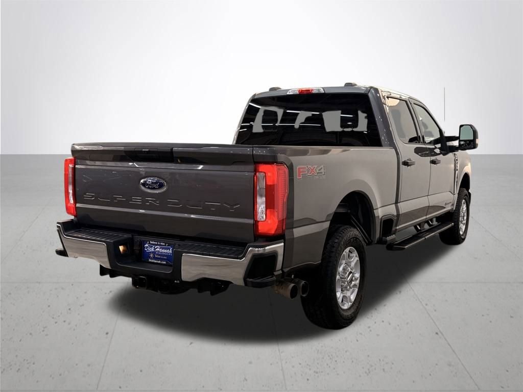 Certified 2025 Ford F250 XLT w/ FX4 Off-Road Package image 11