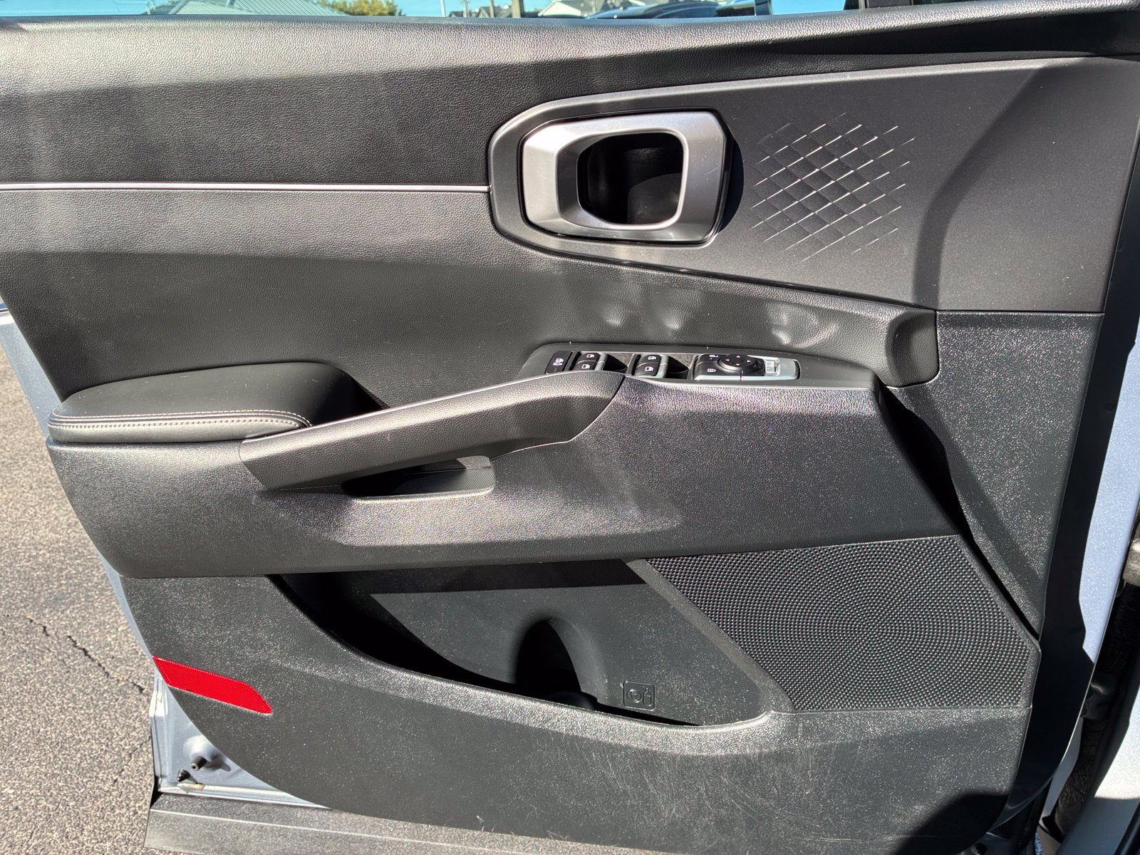 Used 2025 Kia Sorento S w/ Panoramic Sunroof Package FWD image 11