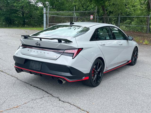 Used 2024 Hyundai Elantra N FWD image 3