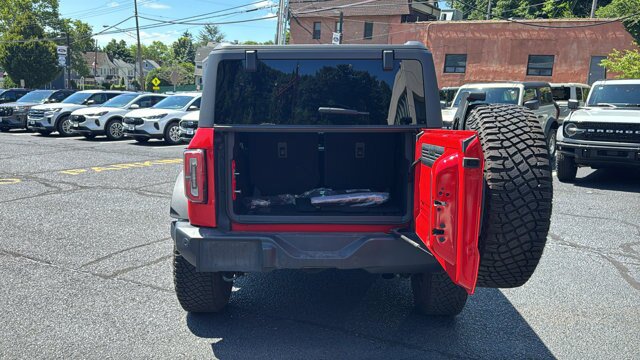 Certified 2023 Ford Bronco Wildtrak AWD/4WD image 9