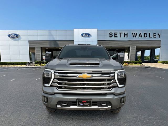 Used 2025 Chevrolet Silverado 3500 High Country w/ High Country Premium Package image 2