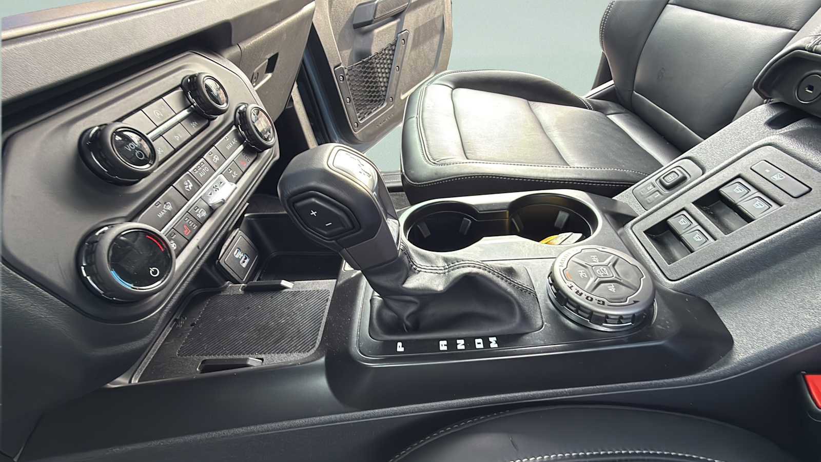 Certified 2025 Ford Bronco Outer Banks image 27