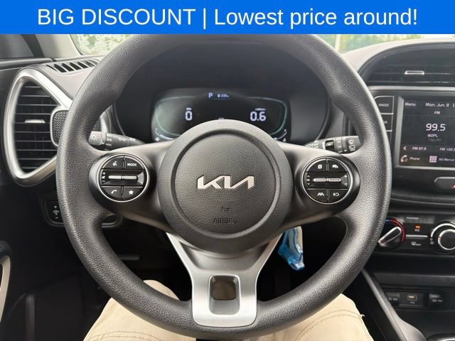 Used 2024 Kia Soul LX w/ Option Group 015 FWD image 26