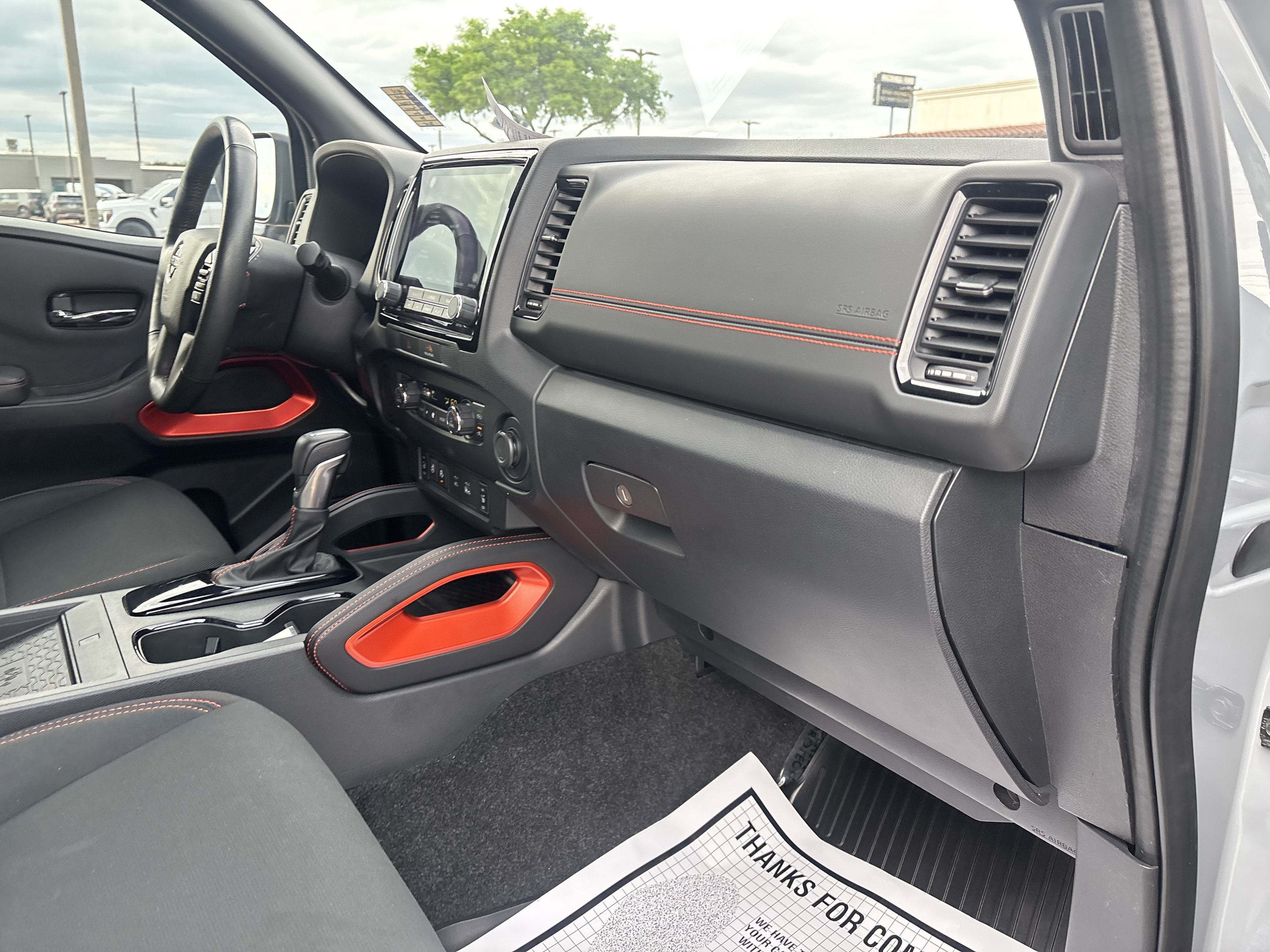 Used 2022 Nissan Frontier Pro-X RWD image 25