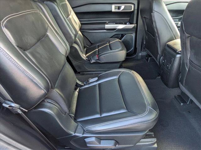 Certified 2023 Ford Explorer XLT w/ Equipment Group 202A AWD/4WD image 19