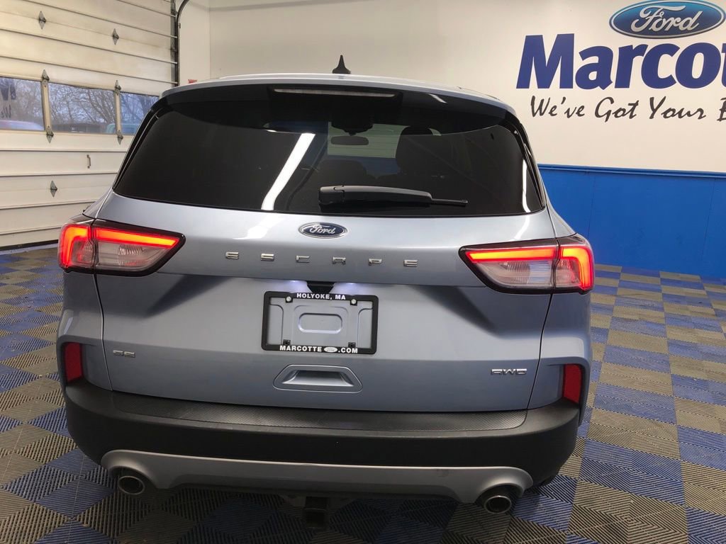 Certified 2022 Ford Escape SE w/ Cold Weather Package image 10