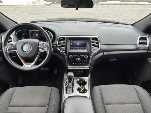 Used 2018 Jeep Grand Cherokee Laredo image 34