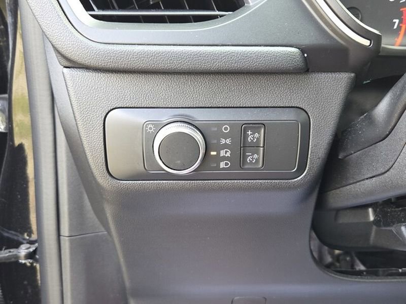 Certified 2021 Ford Escape SE w/ SE Sport Appearance Package image 26