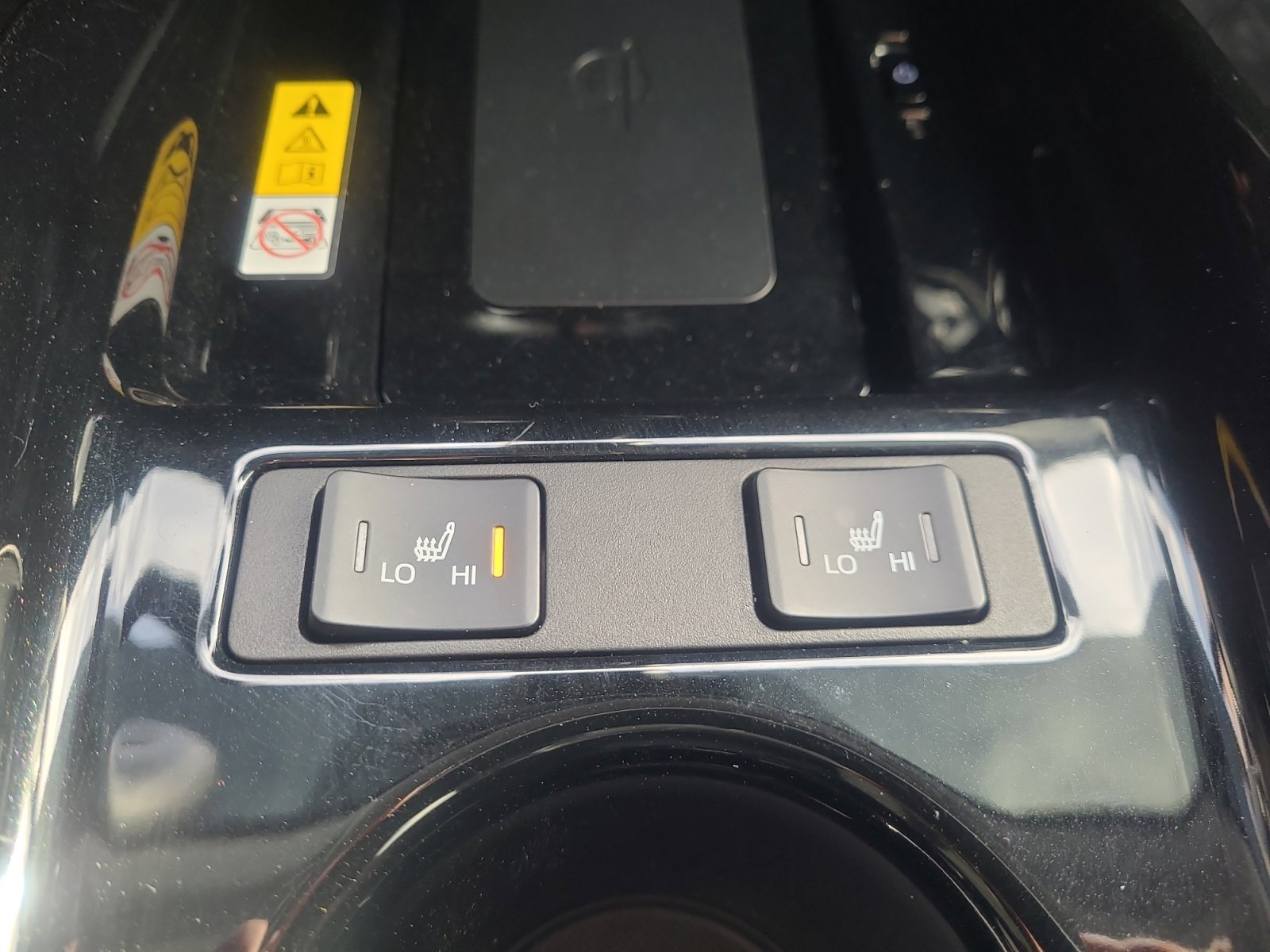 Used 2020 Toyota Prius Prime Limited image 31