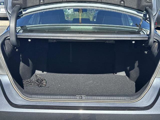 Used 2020 Toyota Avalon XLE image 25