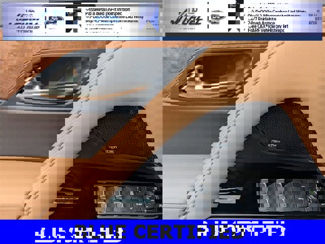 Used 2025 Lexus LX 600 4WD w/ Luxury Package image 12