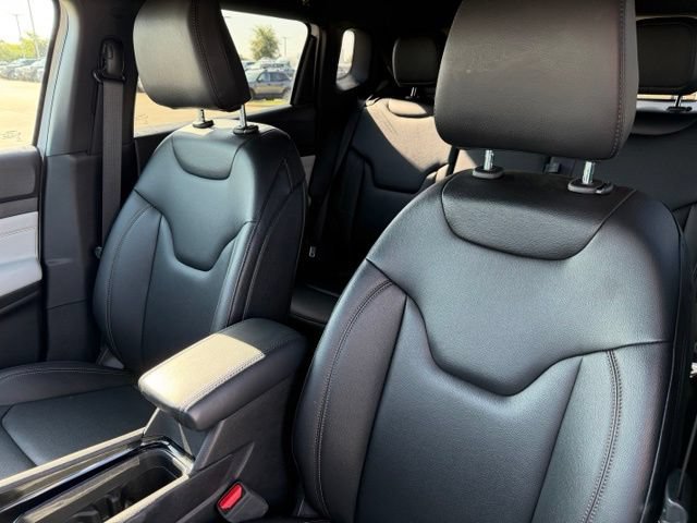 Used 2024 Jeep Compass Limited AWD/4WD image 10