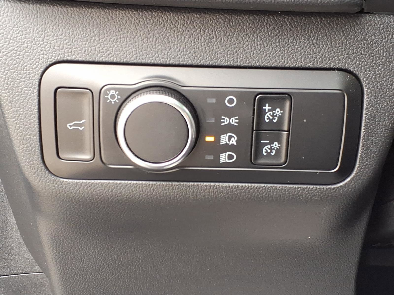 Certified 2024 Ford Escape ST-Line w/ Tech Pack #1 AWD/4WD image 18