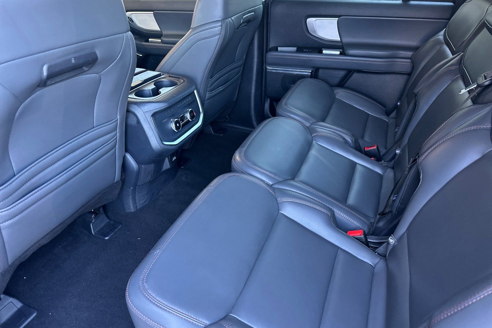 Certified 2025 Ford Expedition Max Active RWD image 11