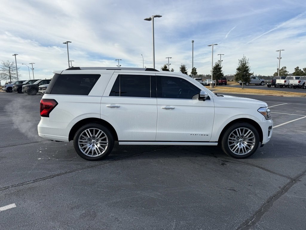 Certified 2024 Ford Expedition Platinum image 6