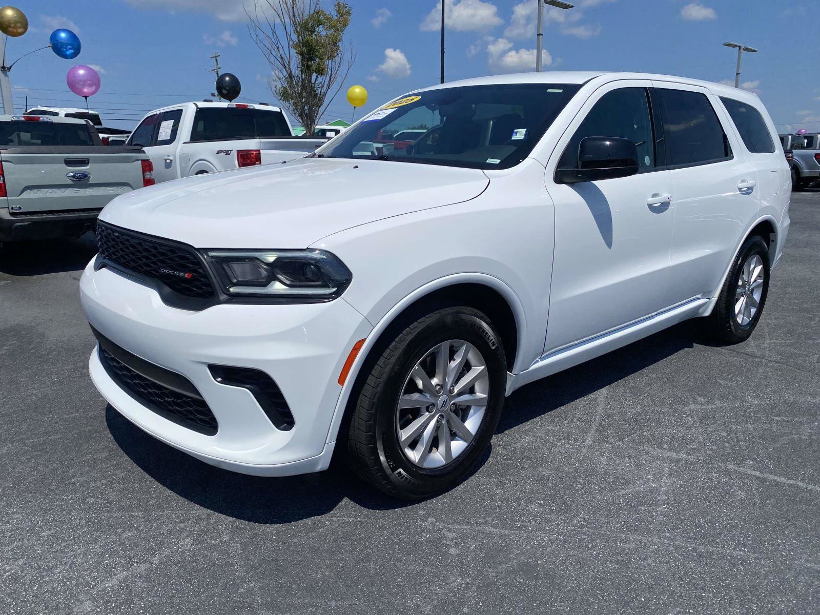 Used 2025 Dodge Durango GT RWD image 3