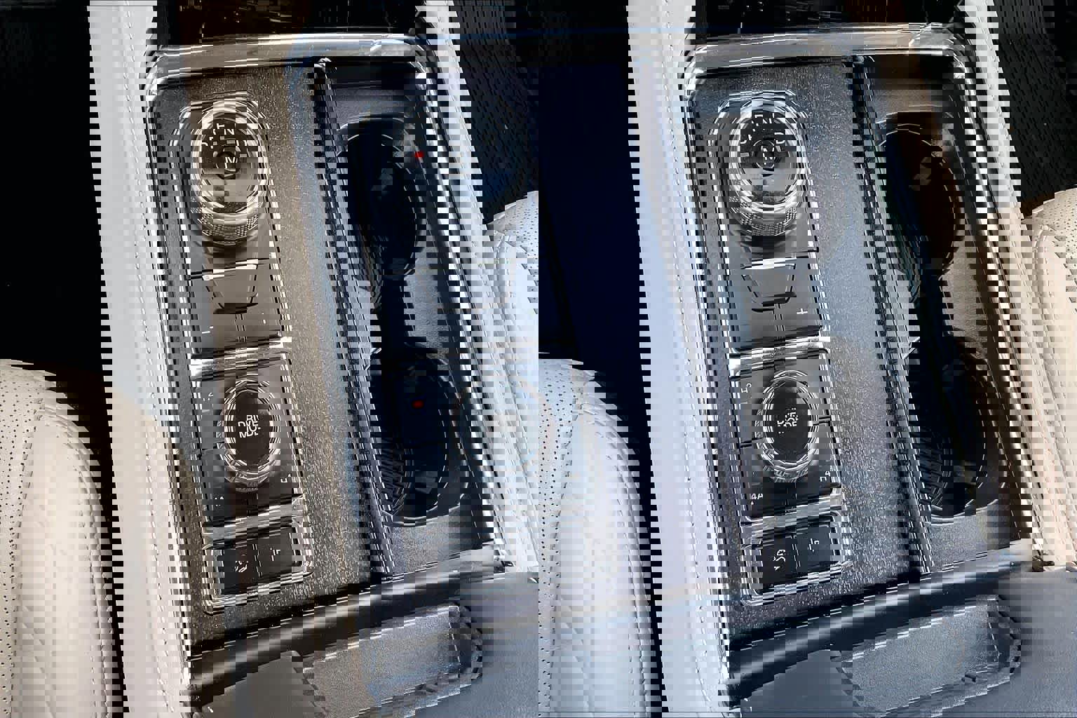 Certified 2023 Ford Expedition Platinum image 32