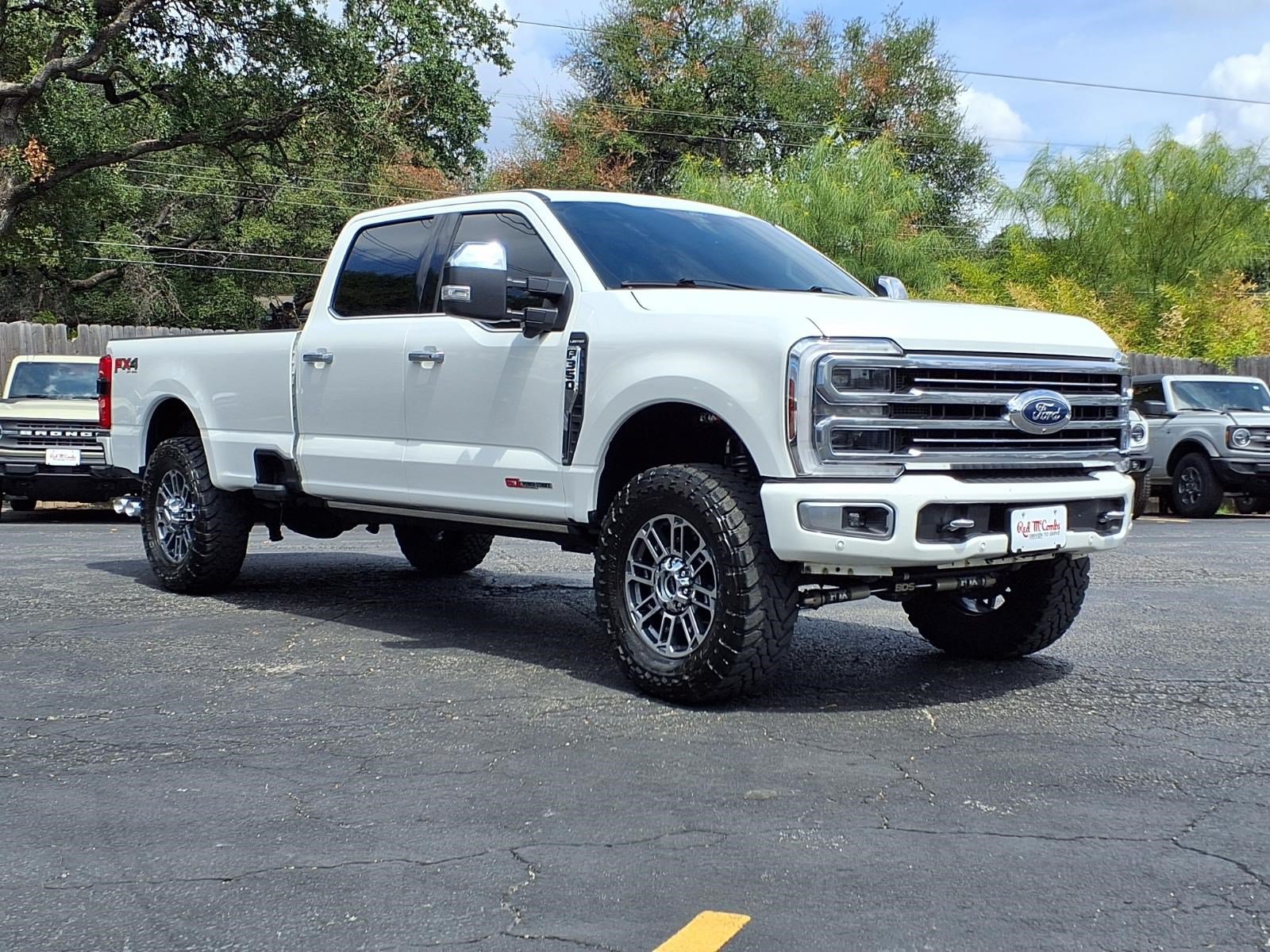 Certified 2024 Ford F350 Limited w/ FX4 Off-Road Package AWD/4WD image 4