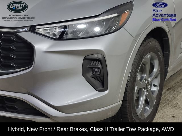 Certified 2023 Ford Escape ST-Line Select w/ Class II Trailer Tow Package AWD/4WD image 8