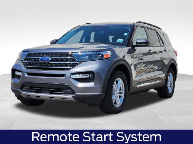 Certified 2023 Ford Explorer XLT w/ Equipment Group 202A AWD/4WD image 5