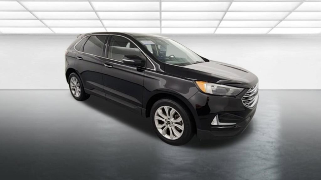 Certified 2024 Ford Edge Titanium image 9
